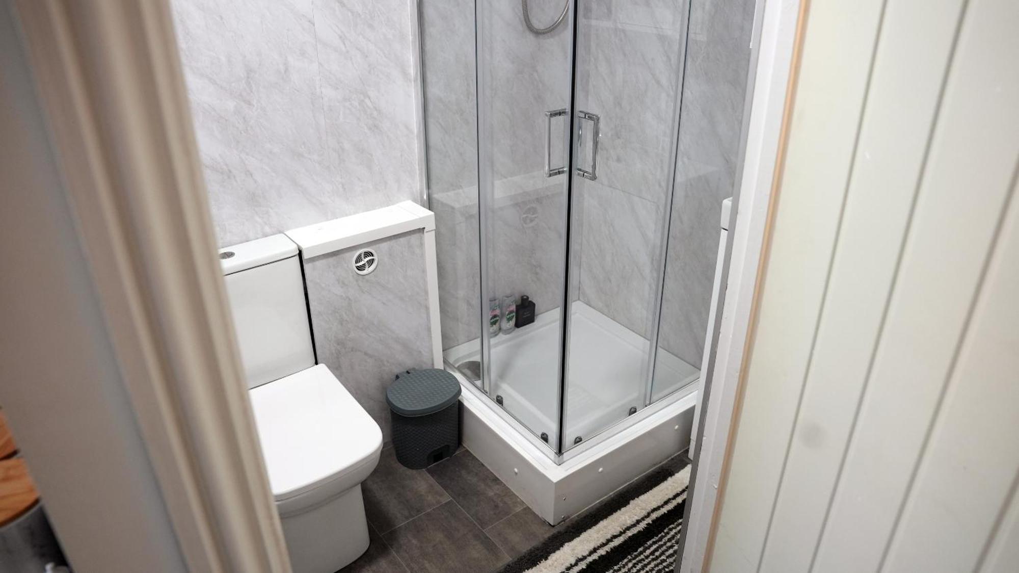 City Centre House, Parking With Ev, Free Wifi, Netflix Coventry Ngoại thất bức ảnh