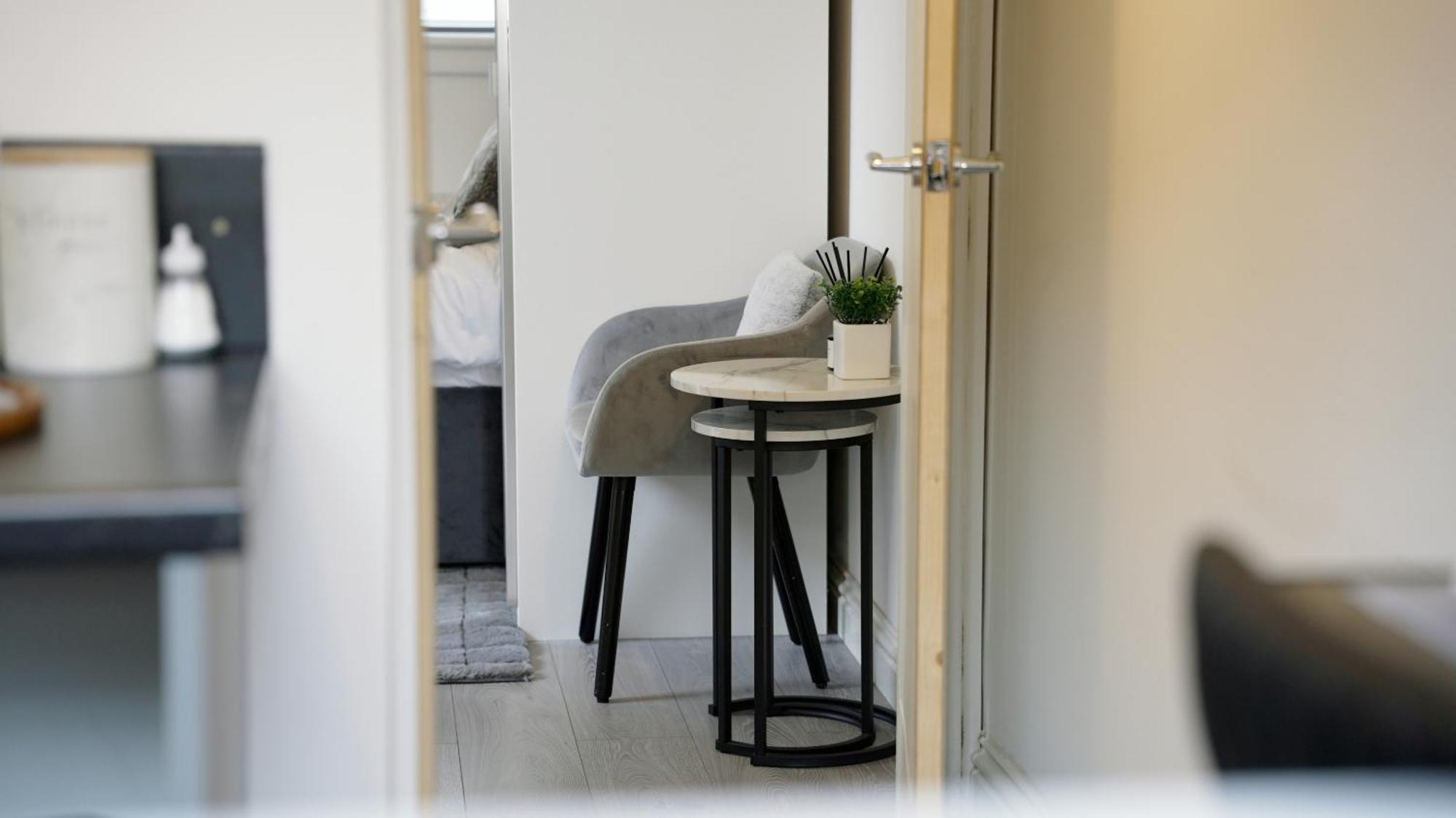 City Centre House, Parking With Ev, Free Wifi, Netflix Coventry Ngoại thất bức ảnh