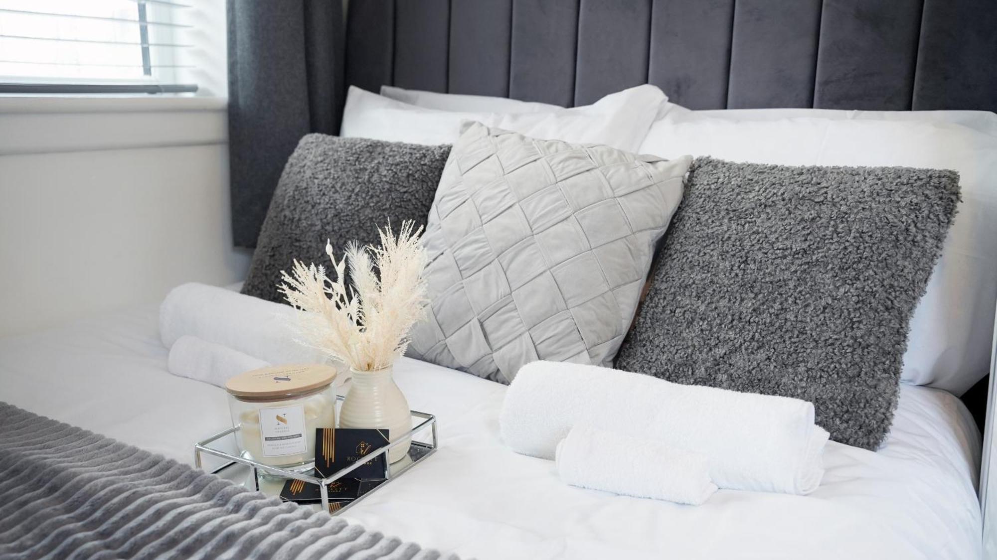 City Centre House, Parking With Ev, Free Wifi, Netflix Coventry Ngoại thất bức ảnh