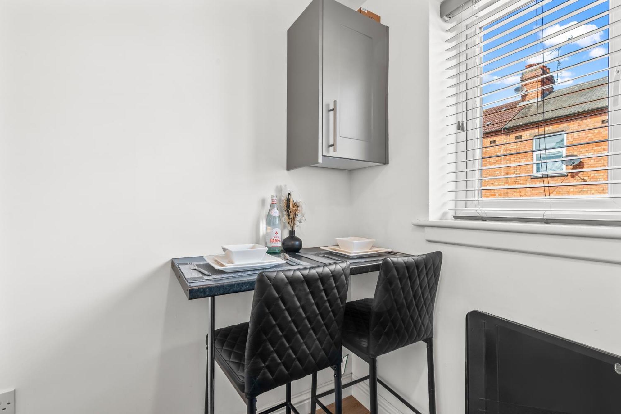City Centre House, Parking With Ev, Free Wifi, Netflix Coventry Ngoại thất bức ảnh