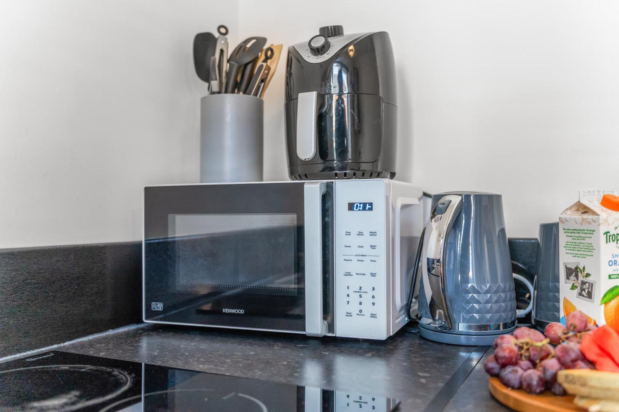 City Centre House, Parking With Ev, Free Wifi, Netflix Coventry Ngoại thất bức ảnh